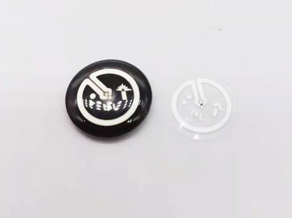 工業(yè)特種抗金屬標(biāo)簽D=17mm_耐高溫和腐蝕的抗金屬標(biāo)簽_圓形抗金屬rfid電子標(biāo)簽